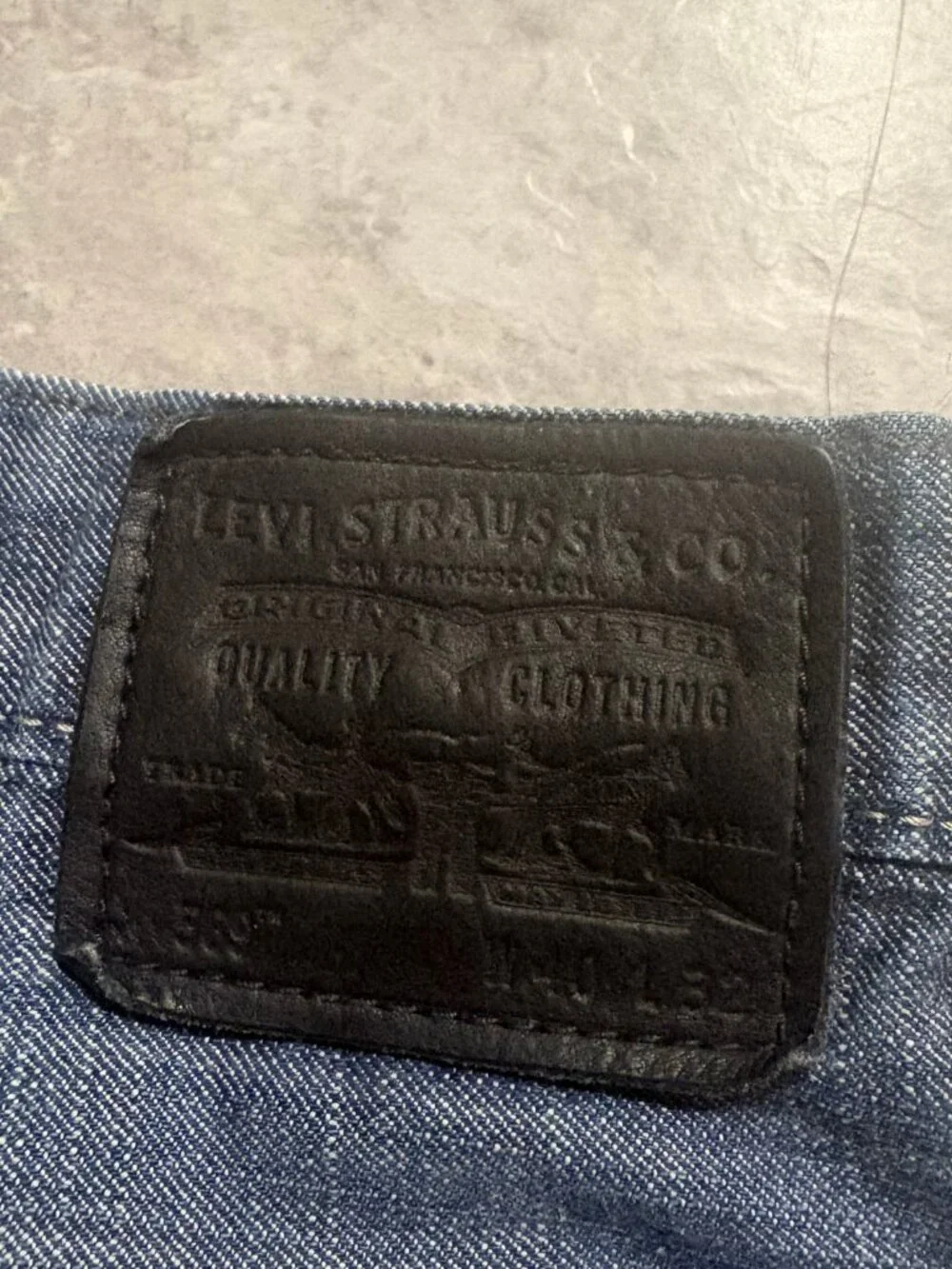 Levi's 569 Loose Straight Jeans 40x32 Light Blue Flap Pocket Y2K